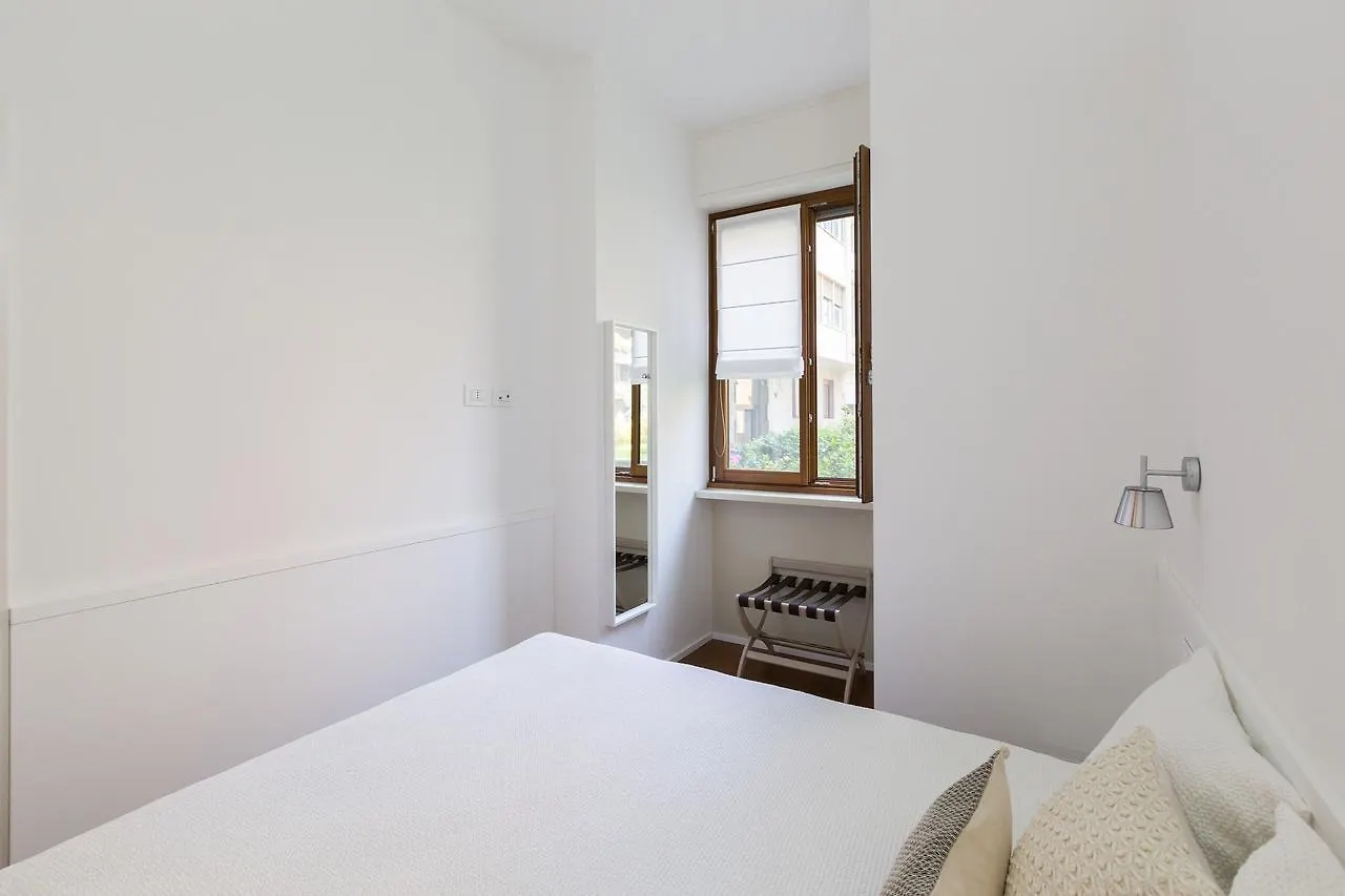 شقة ميلان  في Petite Boutique Maison 0*,  إيطاليا